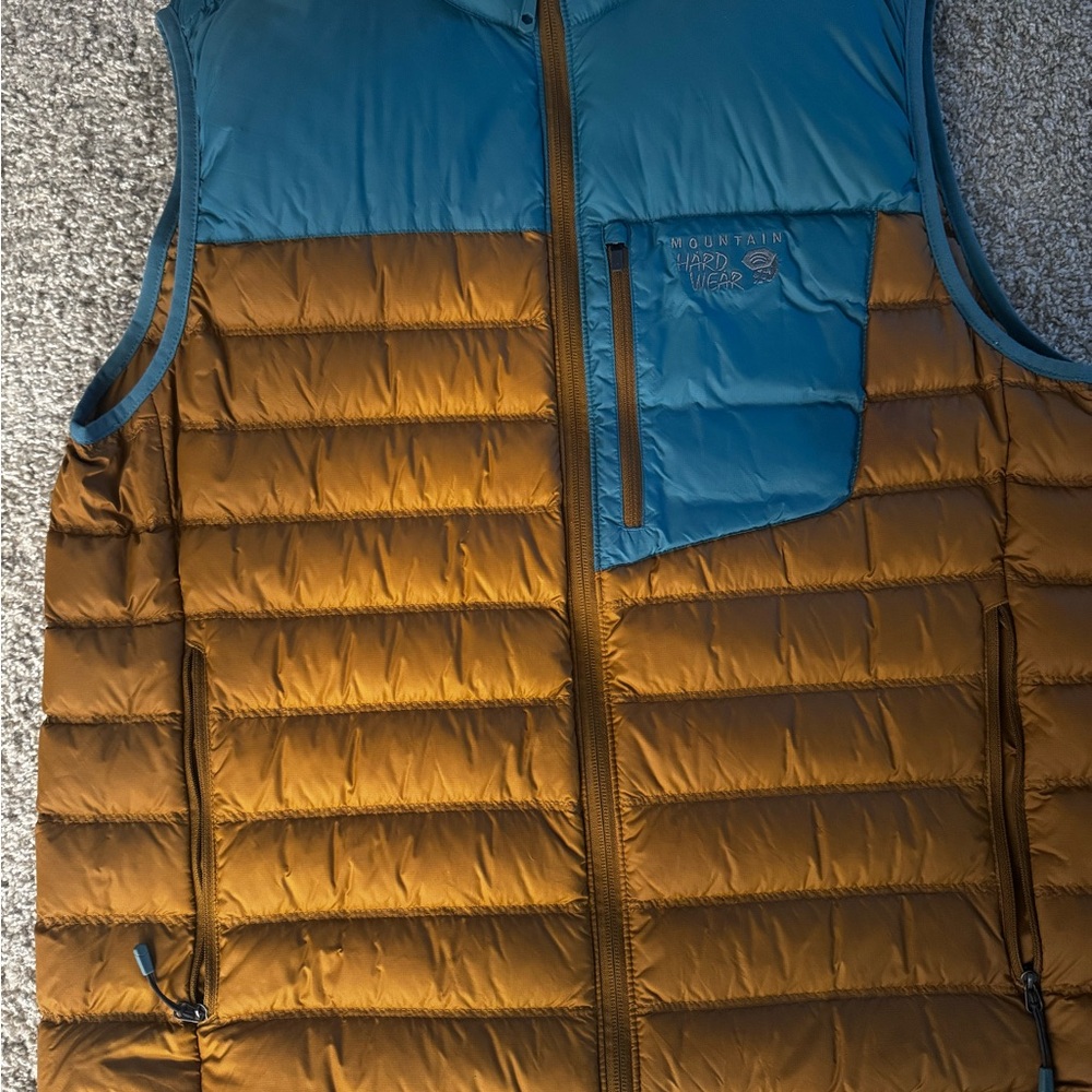 Mountain Hardwear Brown Outerwear